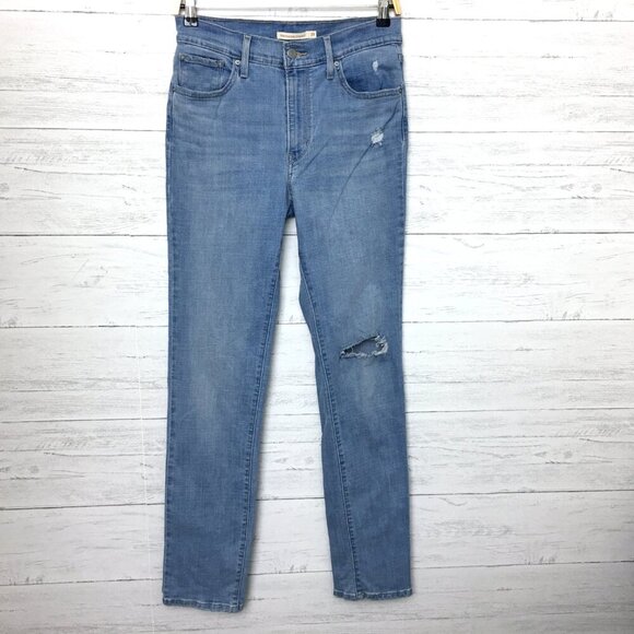Levi's 724 Women's Straight Leg Jeans High Rise Distressed Light Wash 29 x 33 - Picture 2 of 8